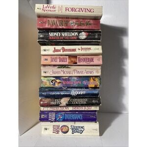 Lot of 10‎ Romantic Suspense Paperback Books